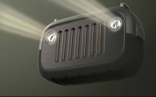Jeep-inspired bluetooth speaker
